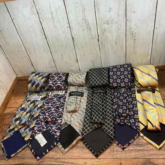 Lot of 6 Men’s Designer Ties, Silk, Polyester, Blend - Picture 2 of 9